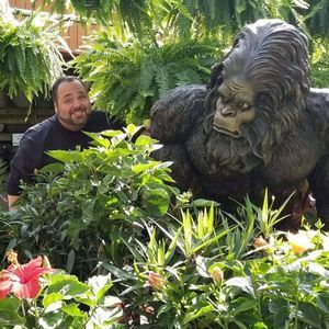 Meet your Posher, Adam